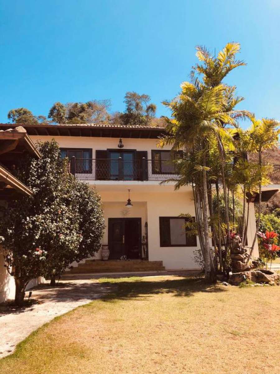Lindíssima casa temporada - Mansão Itaipava