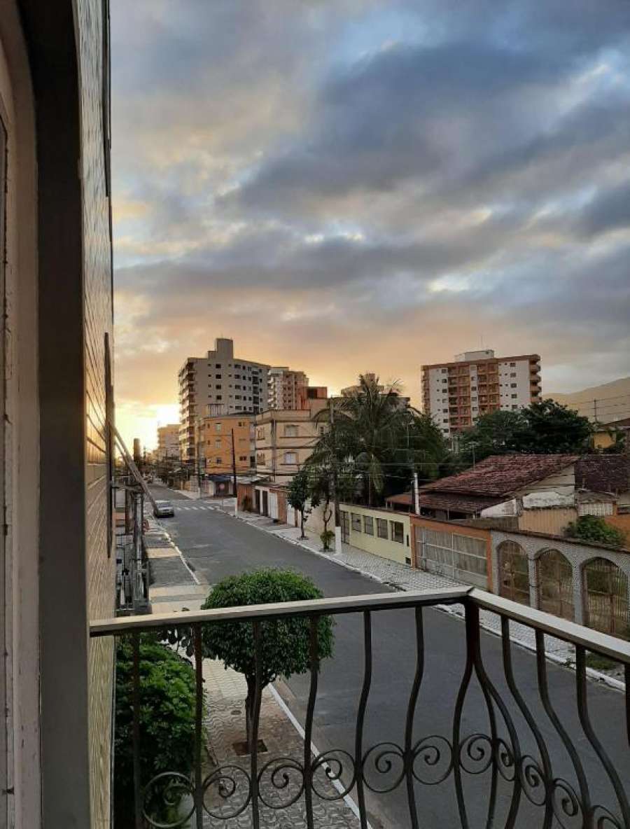 Apartamento na esquina da praia