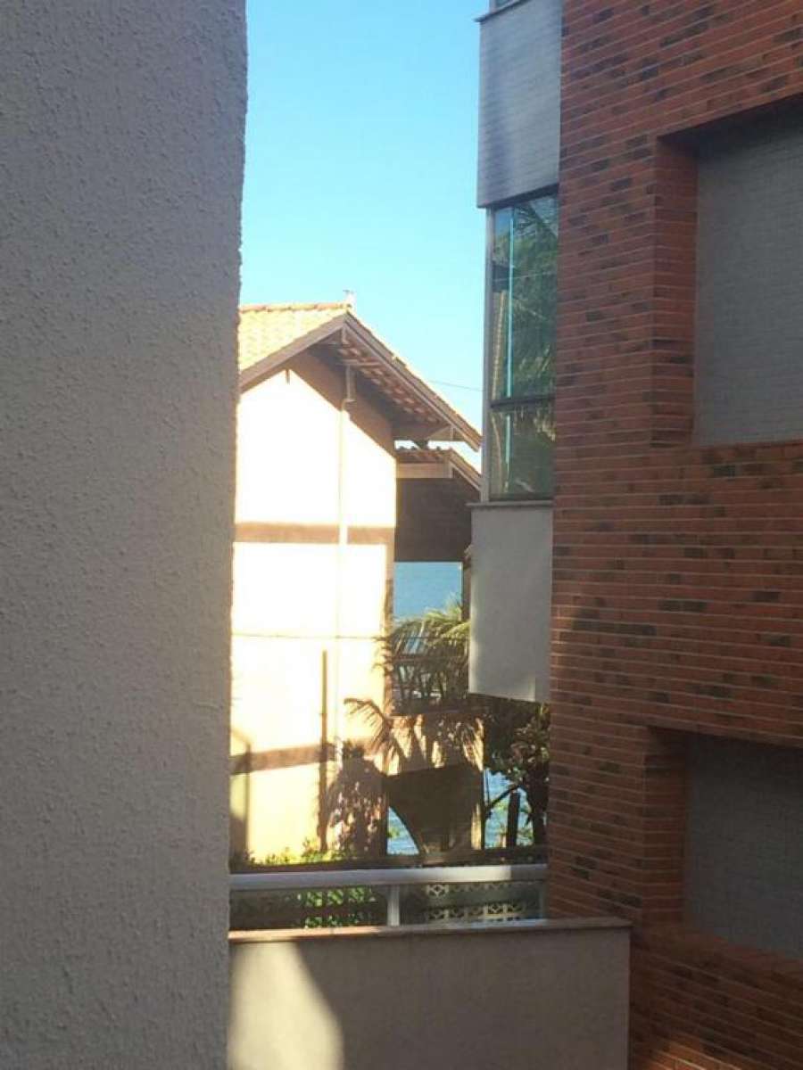 Apartamento em bombinhas