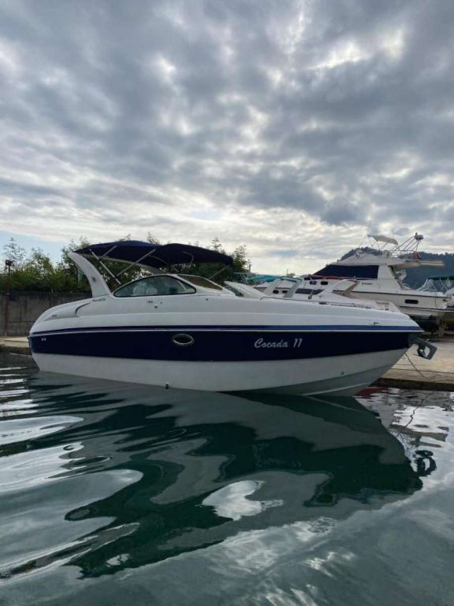 Lancha Coral 28 Full