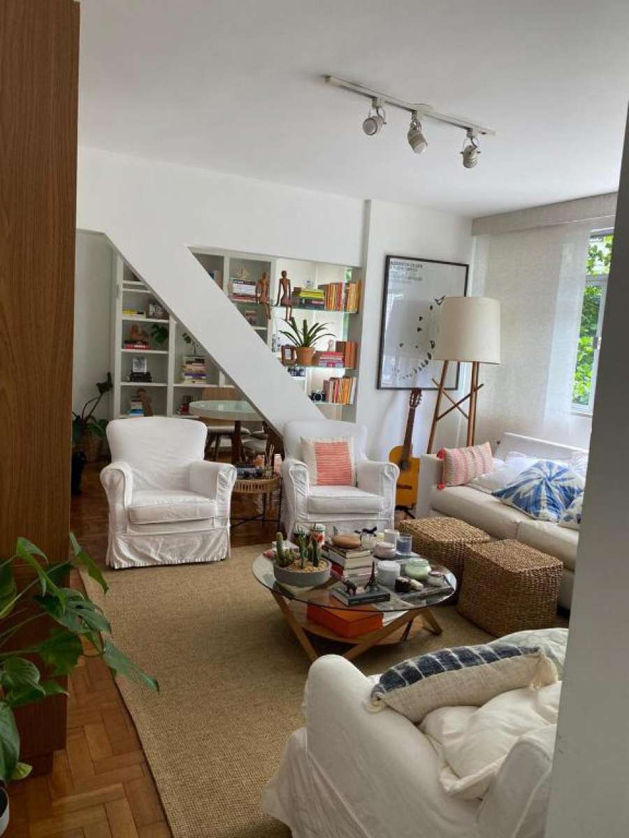 Charmoso apartamento no Leblon