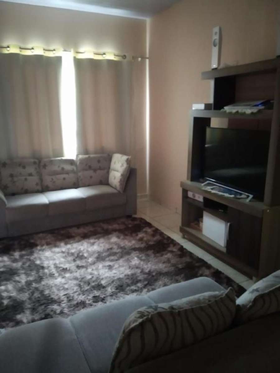 Casa aconchegante em condomínio