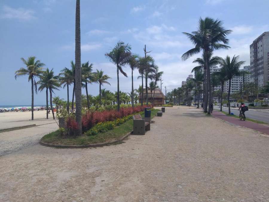Apartamento em Vila Tupi - Praia Grande