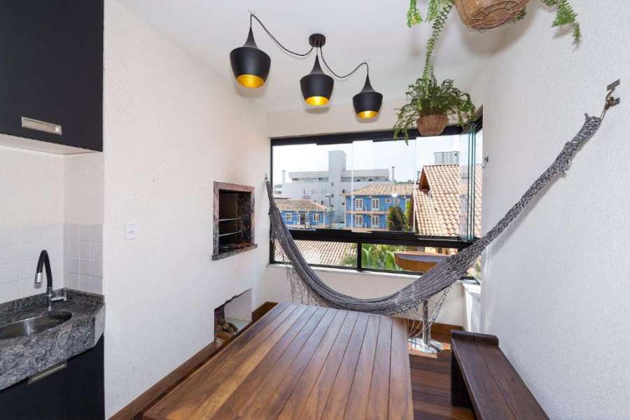Aluguel Apartamento 3 quartos Bombas SC