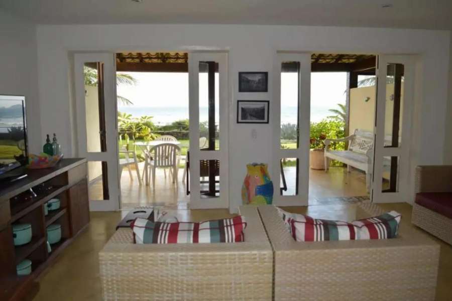 CASA PRAIA GERIBA CONDOMINIO DE LUXO Pe NA AREIA