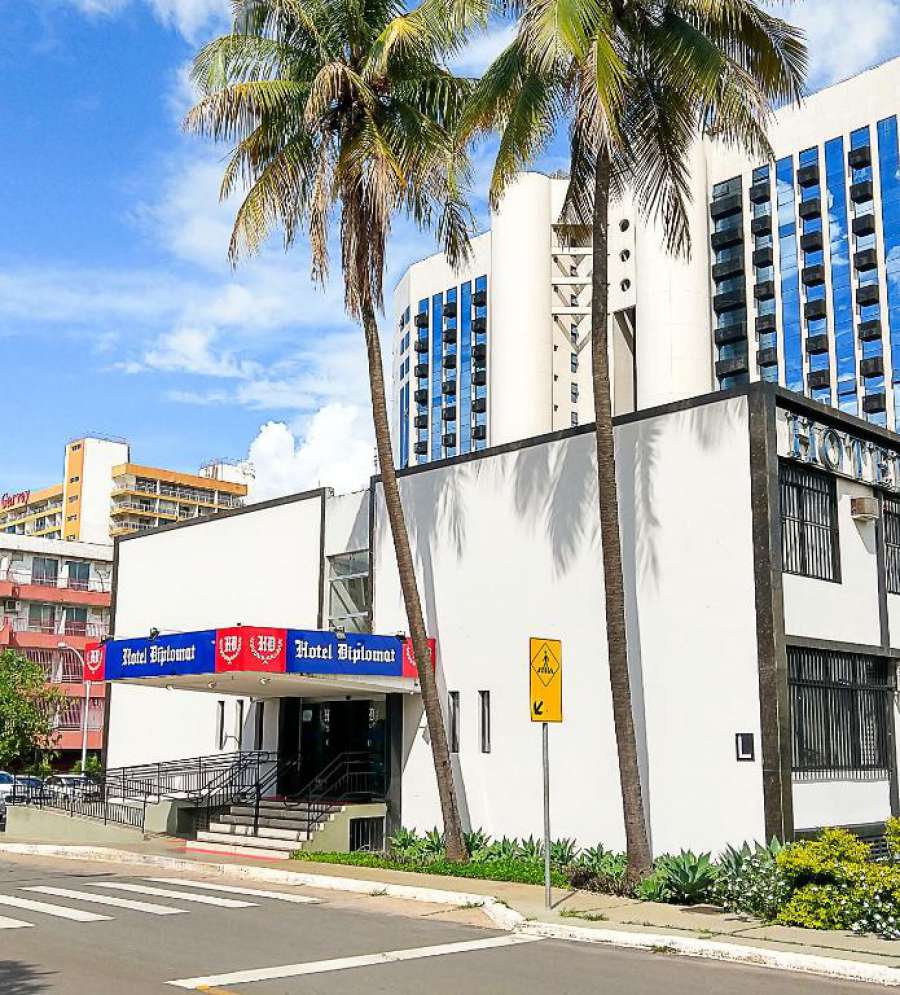 Hotel Diplomat