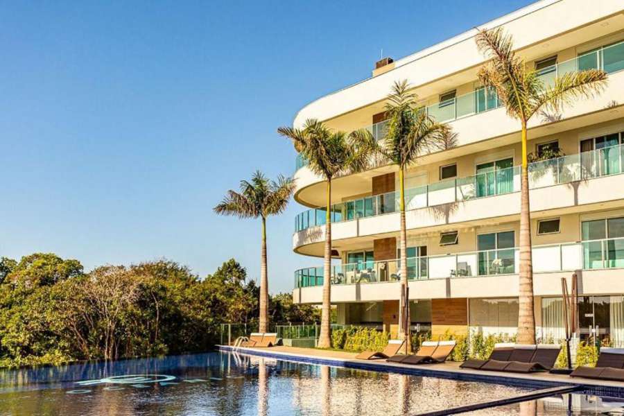 Venha vivenciar o melhor de Floripa na praia do Campeche