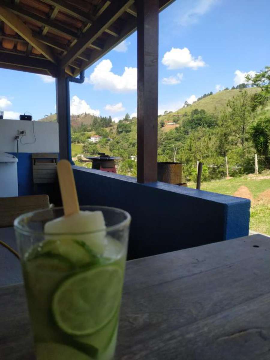 chácara do lago centro de águas de Lindóia