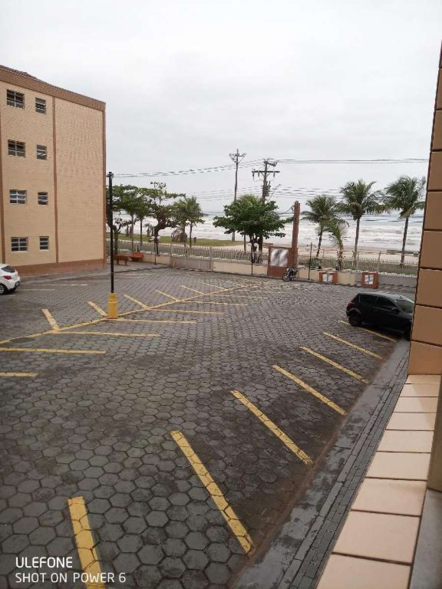 Kitnet em frente a Praia