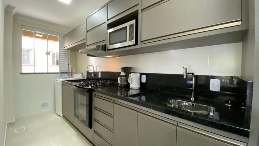 Lindo e Novíssimo Apartamento na Praia de Bombas.