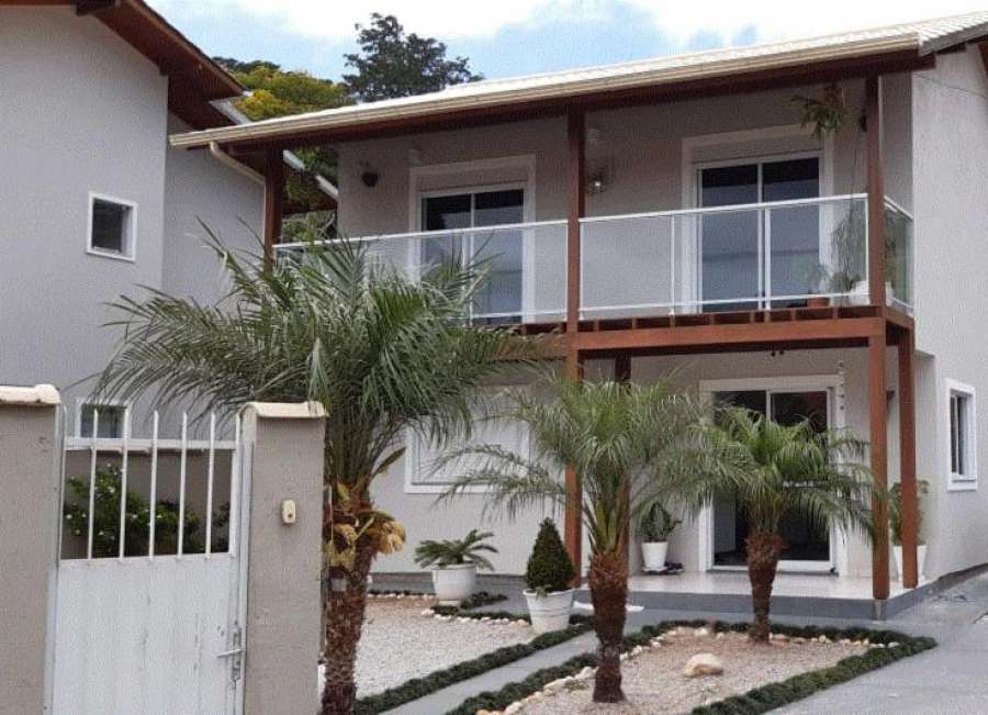 CASA CANTO DA LAGOA