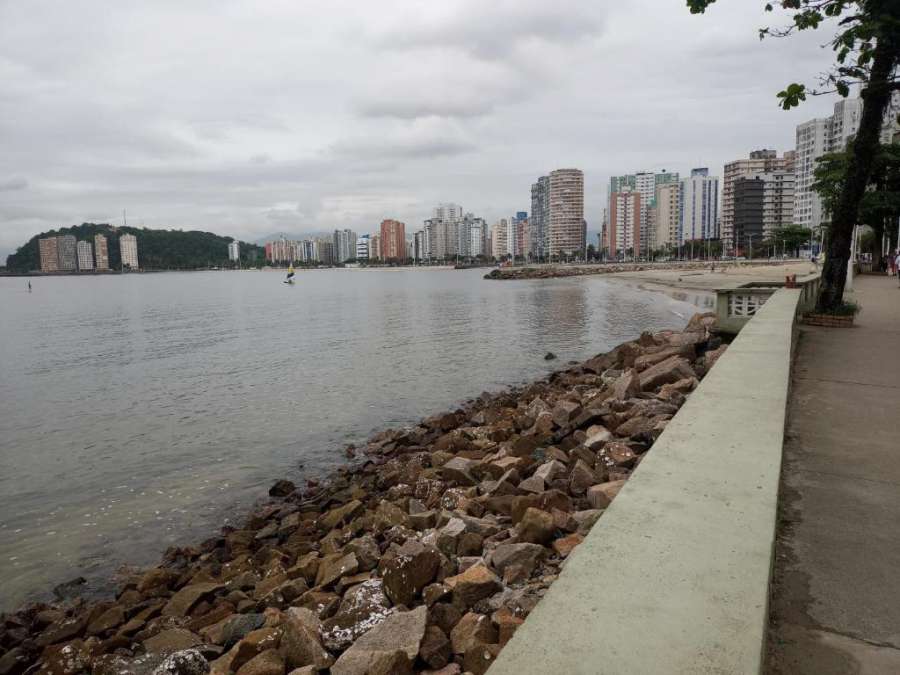 Hospedagem Adilson praia. São Vicente sp