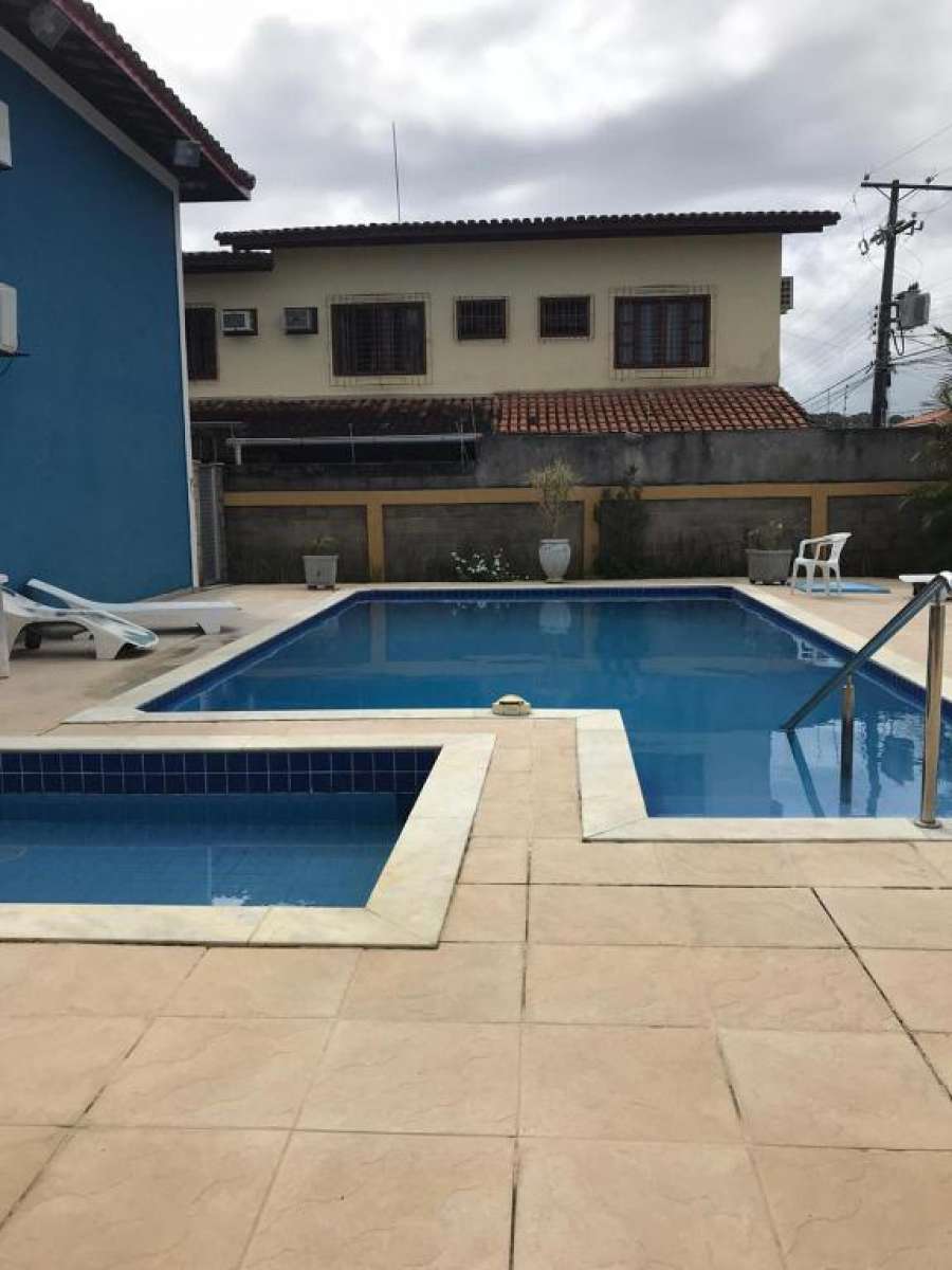 RESIDENCIA 2 QUARTOS