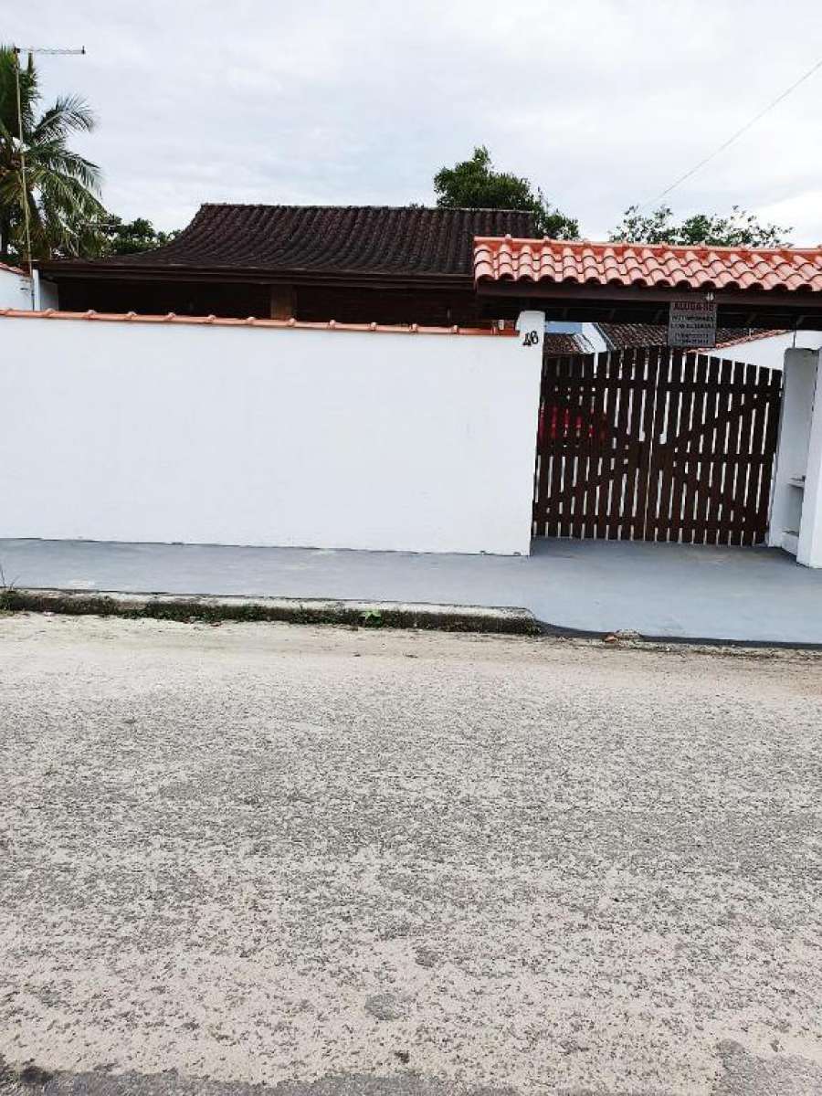 Casa em Perequê Açu