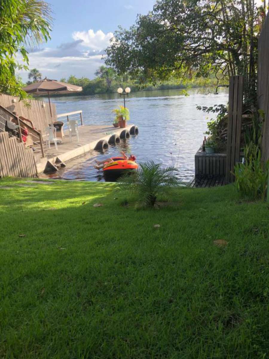 Incrível casa no paraíso brasileiro