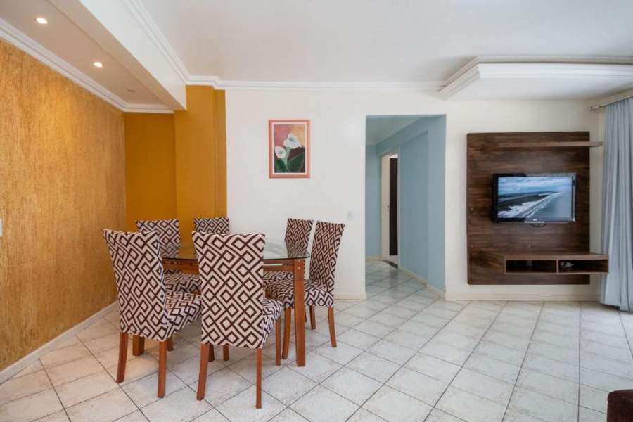 Aluguel Apartamento 3 quartos s 1 suíte 100m Mar Bombas SC