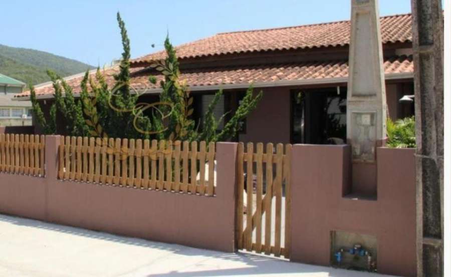 Casa bombinhas