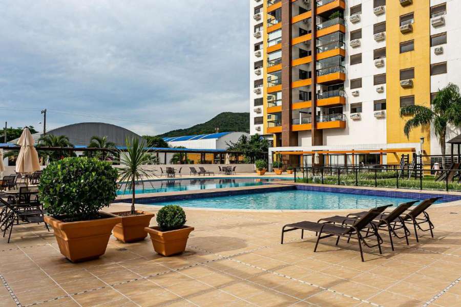 Apartamento próximo ao Centro e praias com infraestrutura completa ITAA04G