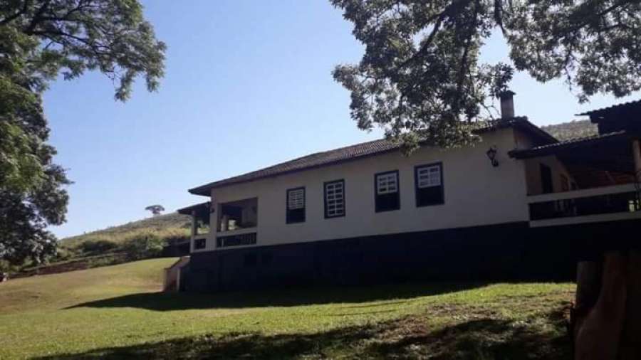 Linda pousada em fazenda na Serra da Mantiqueira