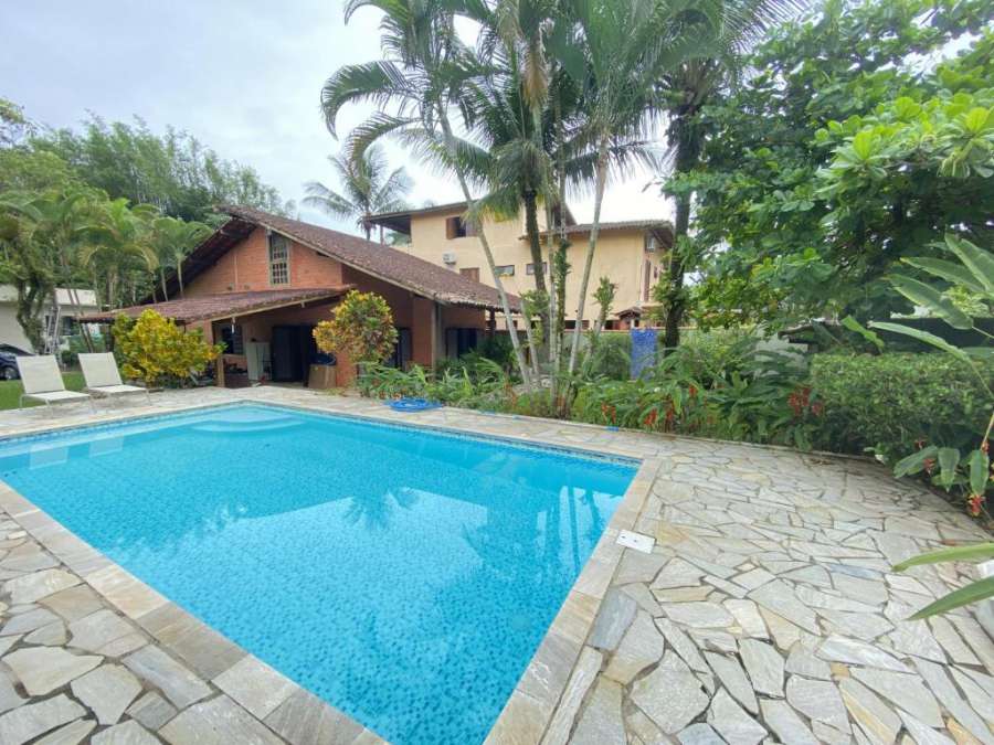 Casa Azaléia a 300m da Praia de Camburi