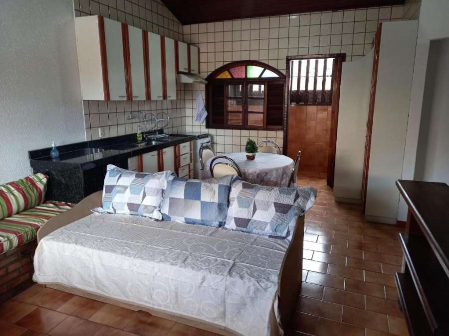 CASA CONFORTÁVEL E BEM LOCALIZADA - BÚZIOS