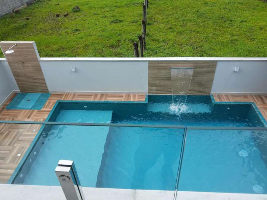 Casa Alto Padrão em Ubatuba em Condomínio