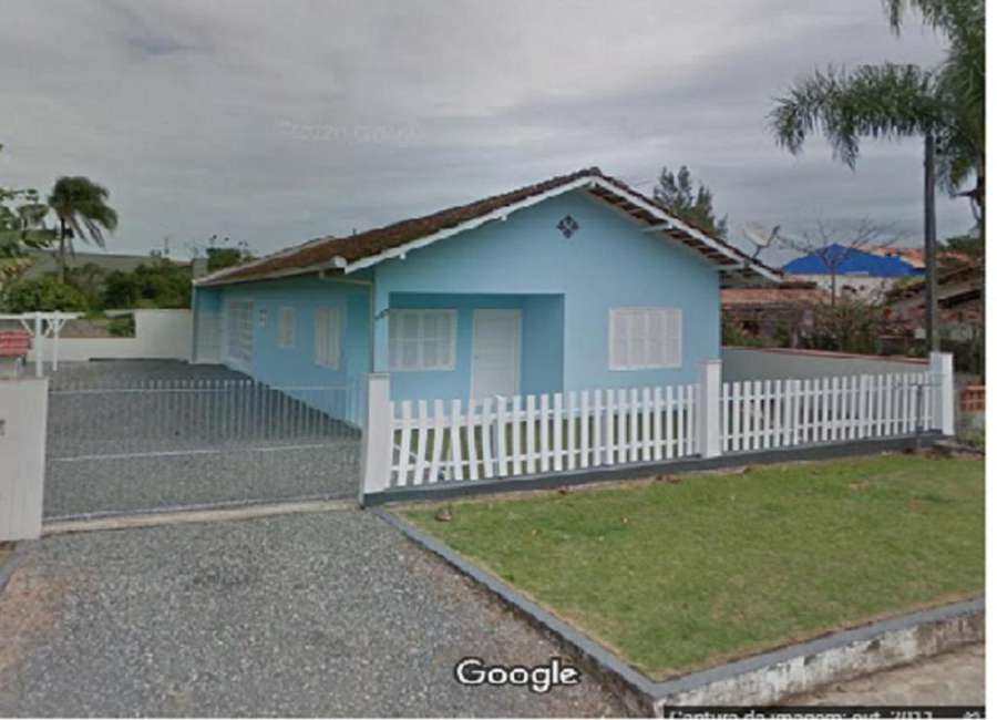 Casa Aconchegante no Centro de Barra Velha