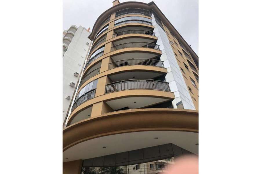 Excelente apartamento no coração da cidade