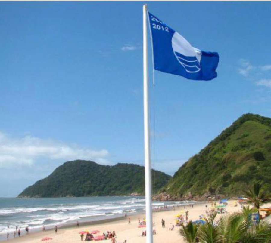 Paraíso do Peró - Praia Bandeira Azul