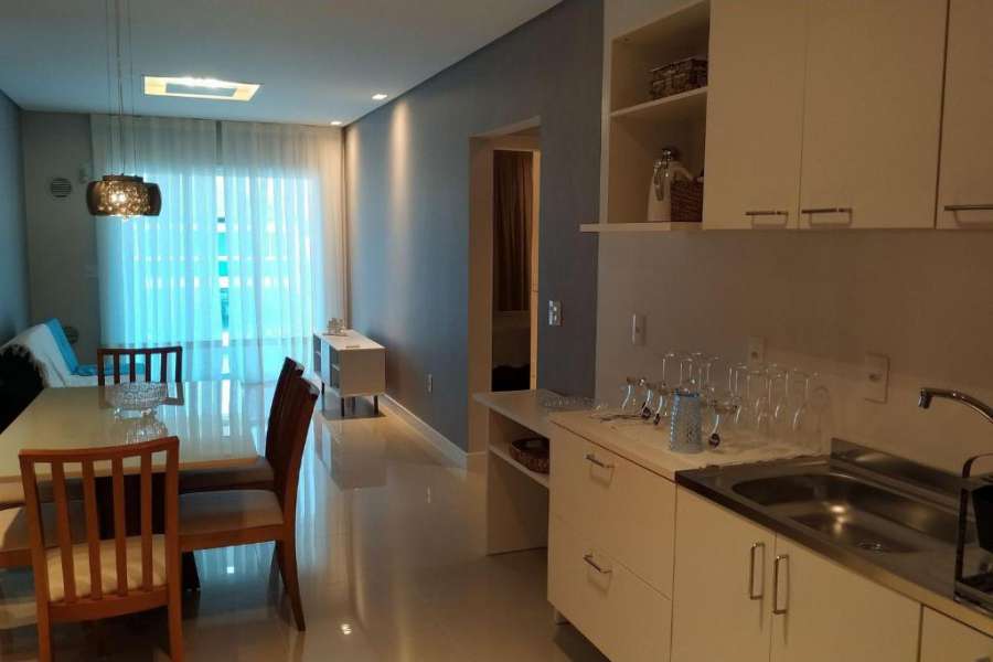 Apartamento em Bombinhas Praia de Mariscal para 4 pessoas