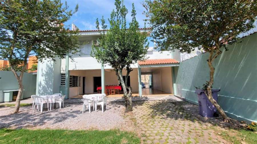 CASA BROLLO PRAIA