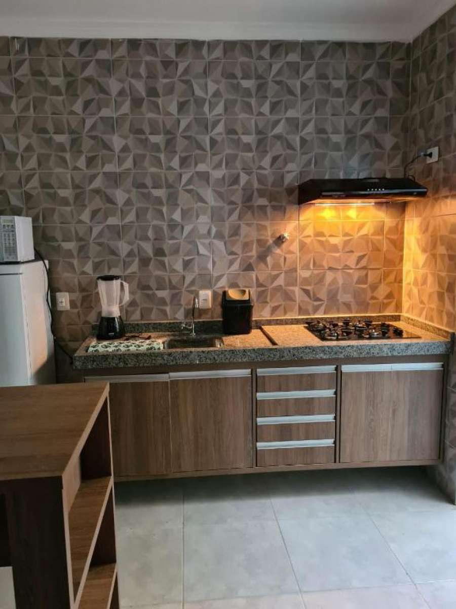 Casa 1 Nova. Próxima a saída para 4 passeios