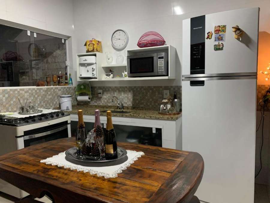 Alugo casa para temporada em Búzios