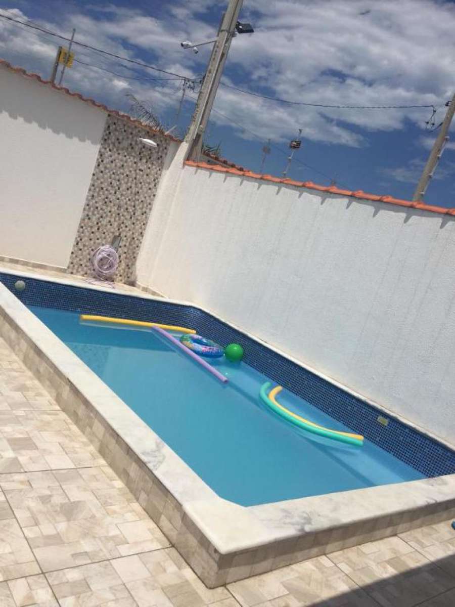 Casa com PISCINA - ITANHAÉM