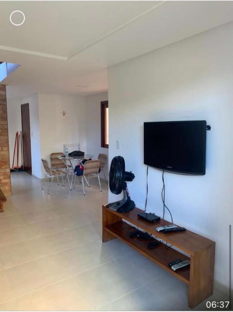 Apartamento em condomínio fechado e familiar.