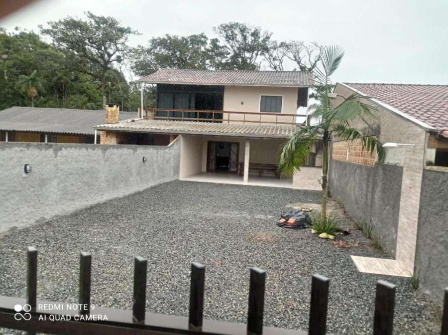Casa nova feita com muito carinho para sua família