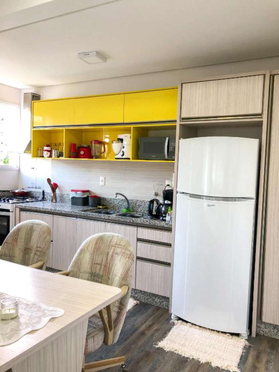 Apto lindo 2 quartos 300m da praia em Canasvieiras