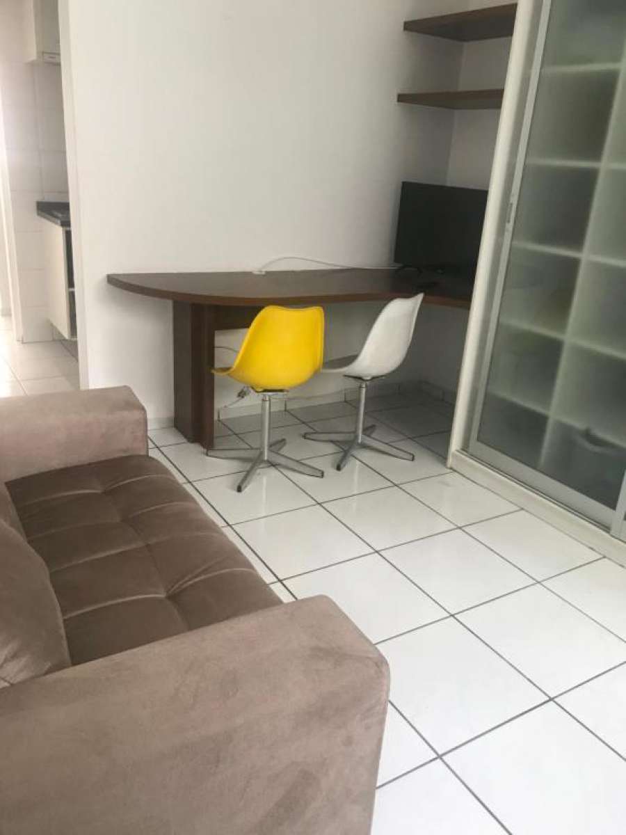 Apartamento confortável bem no centro de Floripa