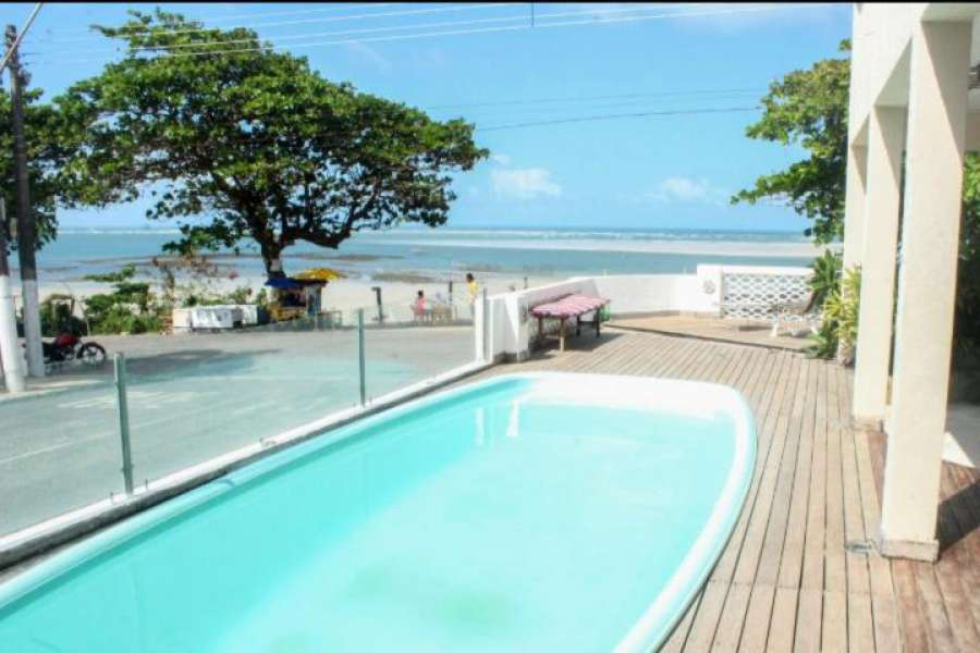 Casa c/ Piscina de Frente pro Mar