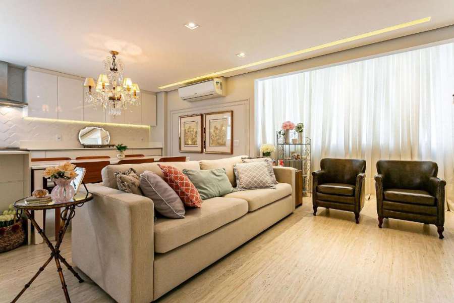 Apartamento Moderno e Aconchegante com ótima Localização CA19I