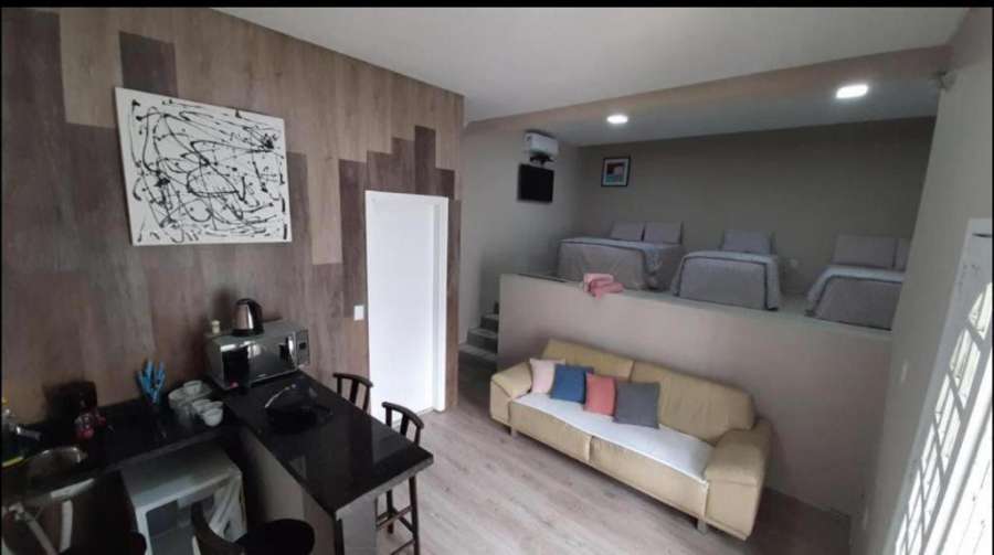 suit´s the house