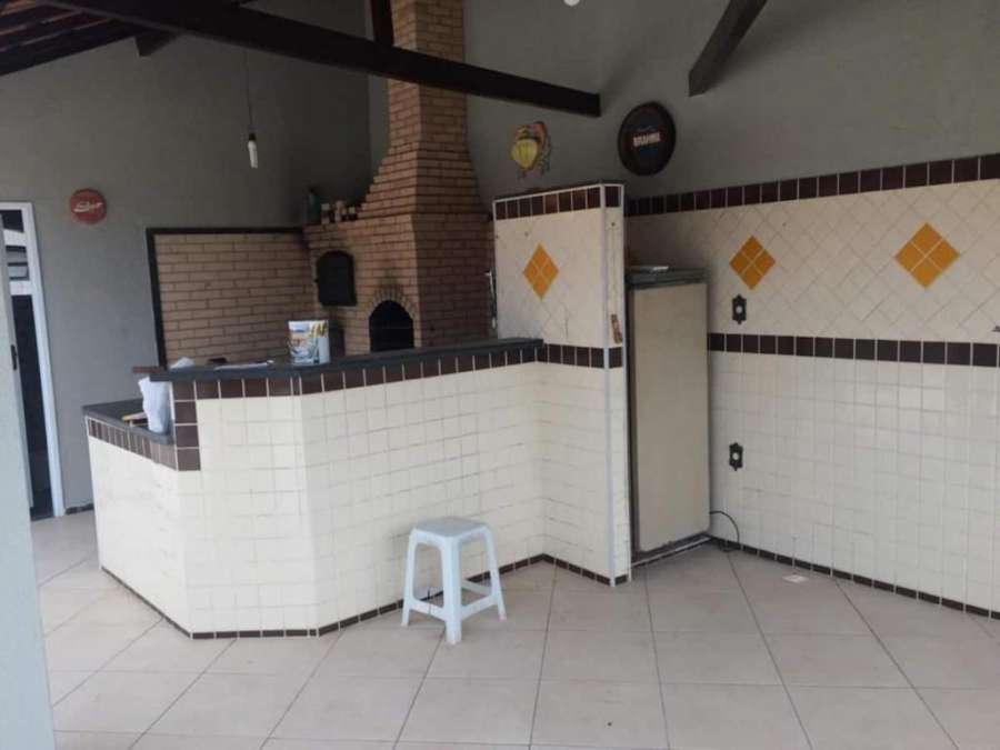 Casa de temporada para 10 pessoas com 4 suítes