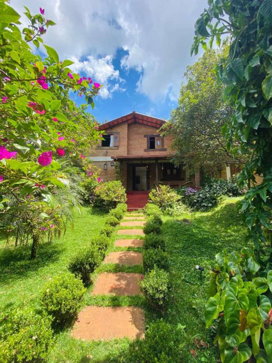 Ashram - Espaço Holístico e Pousada