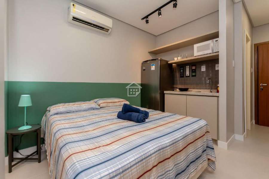 Studio novo e bem localizado no Menino Deus
