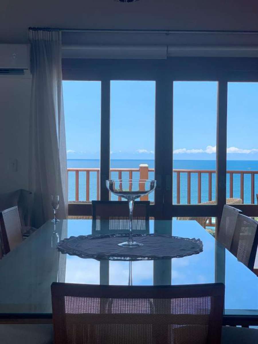 Cobertura alto padrão com vista para o mar