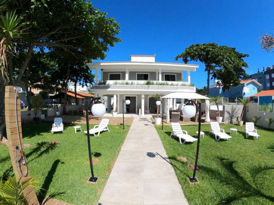 Mansão 7 suítes com Jacuzzi Frente Mar