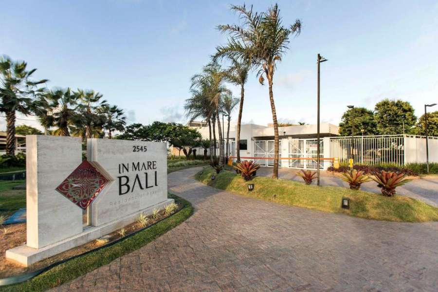 In Mare Bali vista jardim para 2 casais por Carpediem