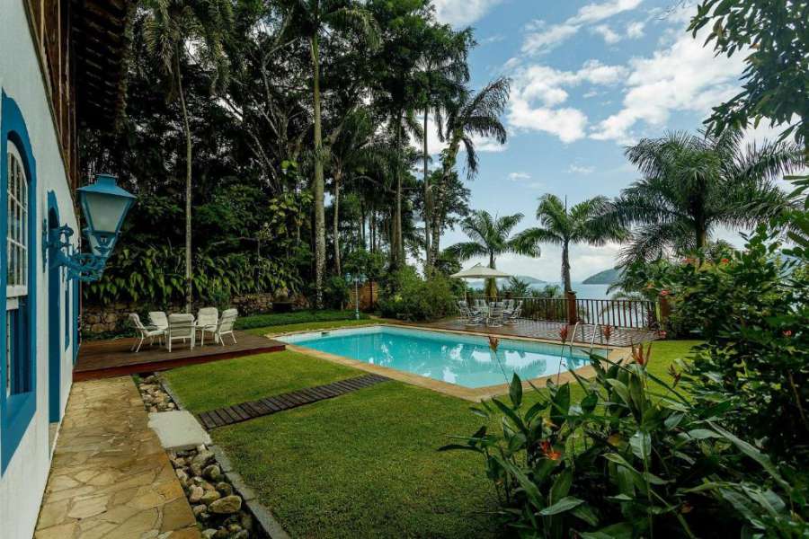 Fazenda Colonial na praia Domingas Dias em Ubatuba