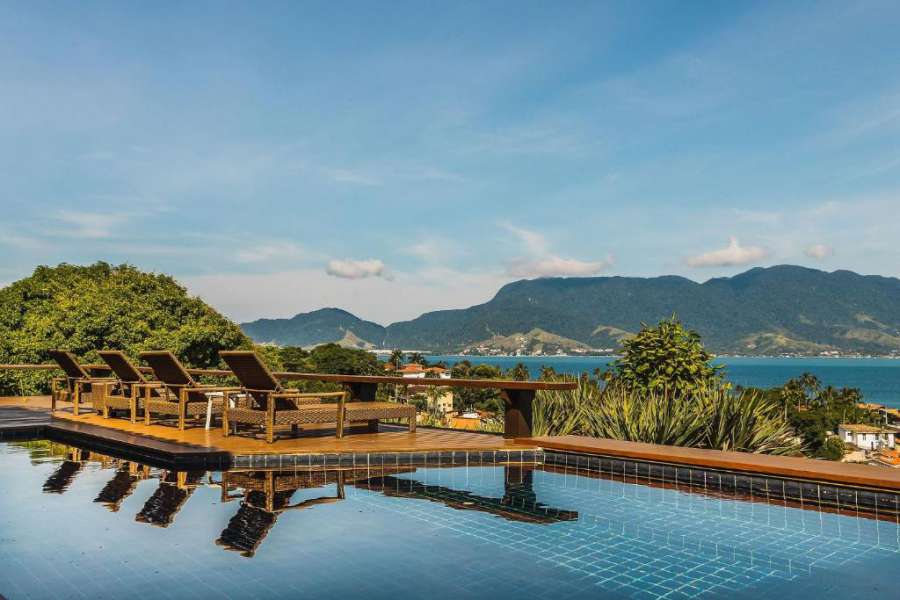 Casa Deck ao Mar - Vista e aconchego próximo ao Yatch Club Ilhabela