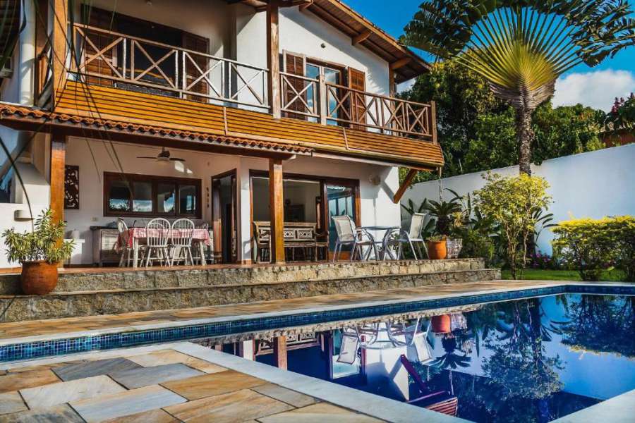 Casa Ribeirão - Ótima localização em Ilhabela - Praia Grande e Praia do Curral